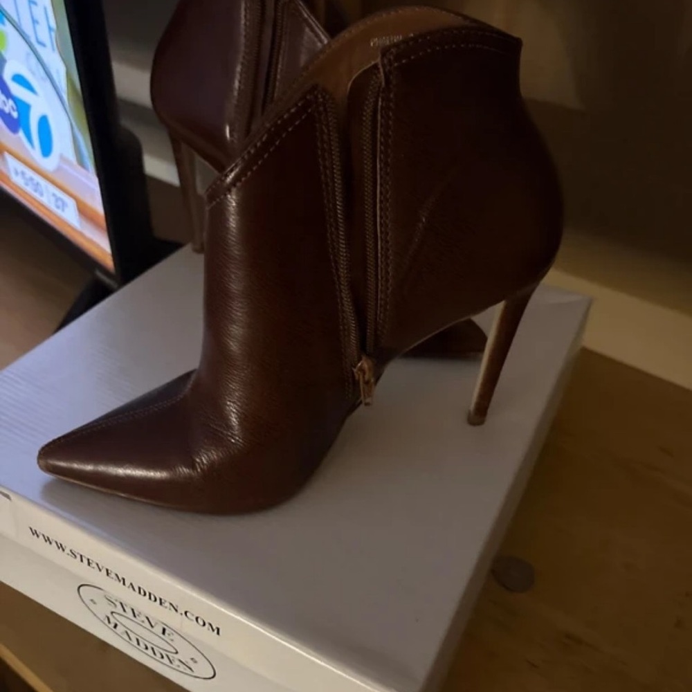 Steve Madden Rich Brown Pointed Heeled Boots